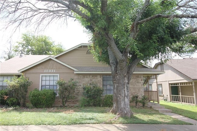 12331 Alderbrook Dr in Austin, TX - Building Photo - Building Photo