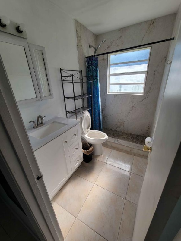 2474 Rouse Rd in Orlando, FL - Building Photo - Building Photo