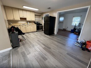 7202 Sindall Rd in Parkville, MD - Building Photo - Building Photo