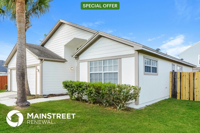 property at 211 Ferryboat Ct