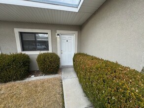 1643 S State St in Orem, UT - Building Photo - Building Photo