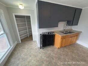 191 Center St in Old Town, ME - Building Photo - Building Photo