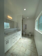 1719 Wellesley Ave-Unit -HOUSE in Los Angeles, CA - Building Photo - Building Photo