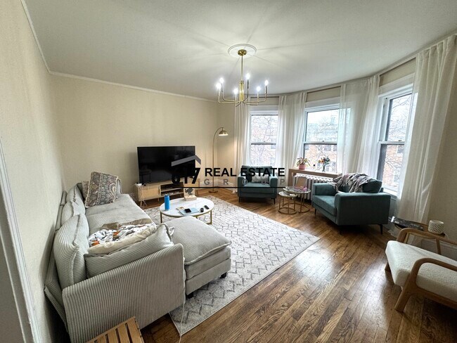 11 Euston St in Brookline, MA - Foto de edificio - Building Photo