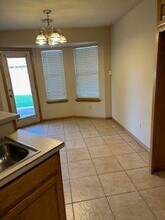 716 Eastridge Dr in Yukon, OK - Building Photo - Building Photo