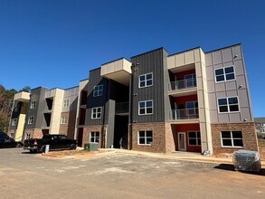 Abri At West Iris in Conyers, GA - Foto de edificio - Floor Plan