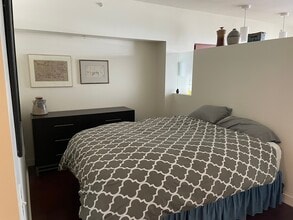 3601 S River Pky, Unit 1606 in Portland, OR - Building Photo - Building Photo