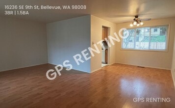 16236 SE 9th St in Bellevue, WA - Building Photo - Building Photo