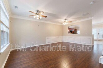 9344 Greenheather Dr in Huntersville, NC - Building Photo - Building Photo