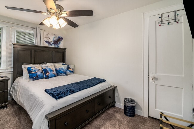 334 S Wisconsin Ave in Villa Park, IL - Building Photo - Building Photo