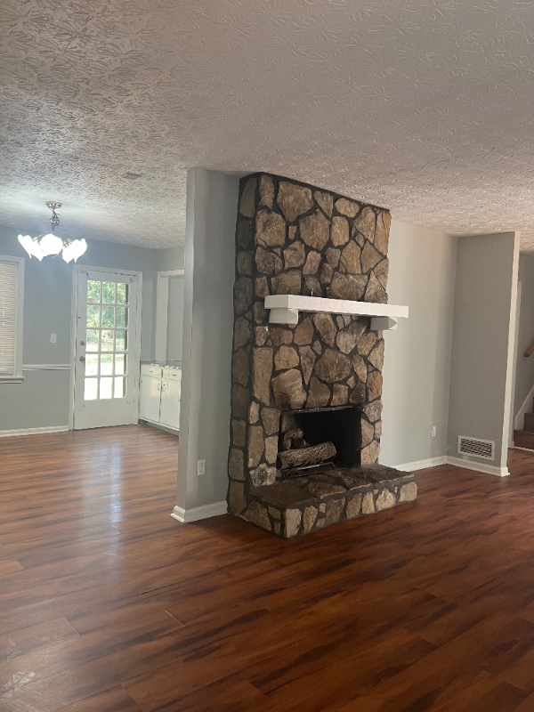 property at 1675 Oak Ridge Way NW