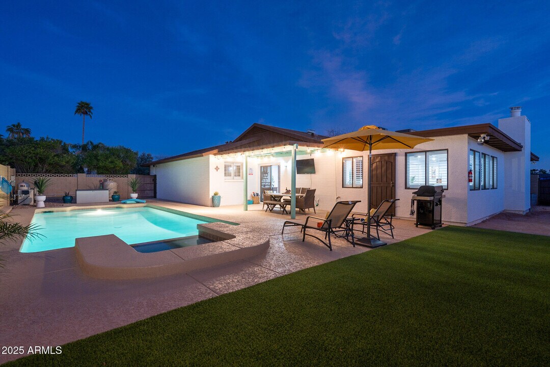 16602 N 66th St in Scottsdale, AZ - Building Photo
