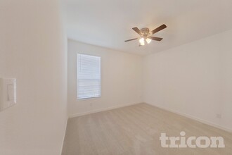 1305 Francesca Dr in Little Elm, TX - Building Photo - Building Photo