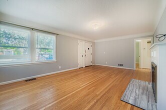 5610 NE 36th Ave in Portland, OR - Building Photo - Building Photo