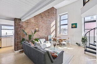 464 Central Ave in Jersey City, NJ - Building Photo