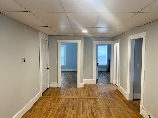413 Hammond St, Unit 5