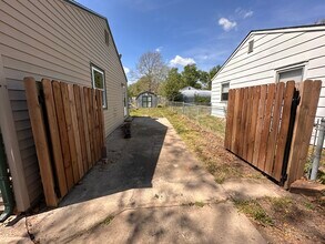 345 Turkle Ave in Haysville, KS - Building Photo - Building Photo