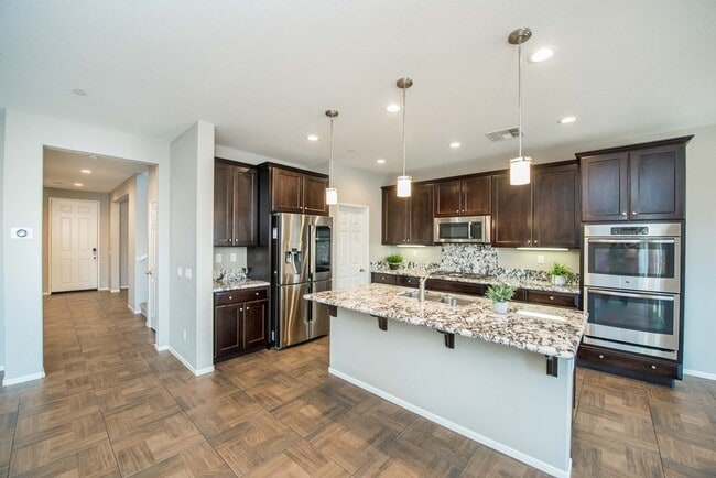 10828 Rio Grande Ln in Riverside, CA - Building Photo - Building Photo