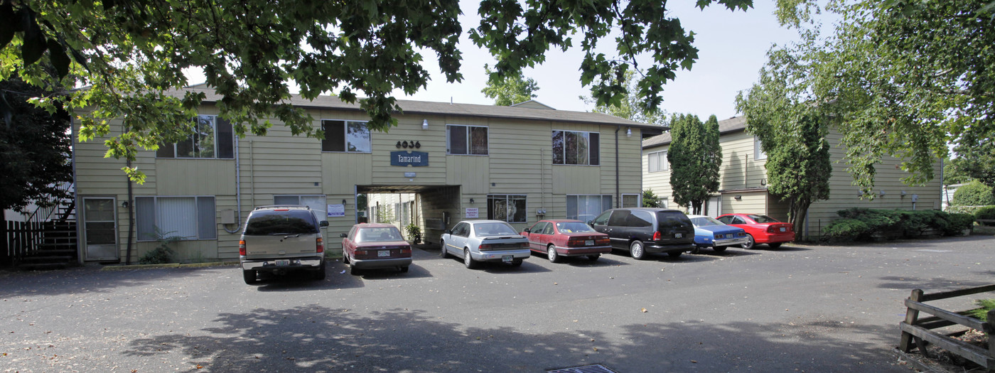 Firland Apartments in Portland, OR - Building Photo