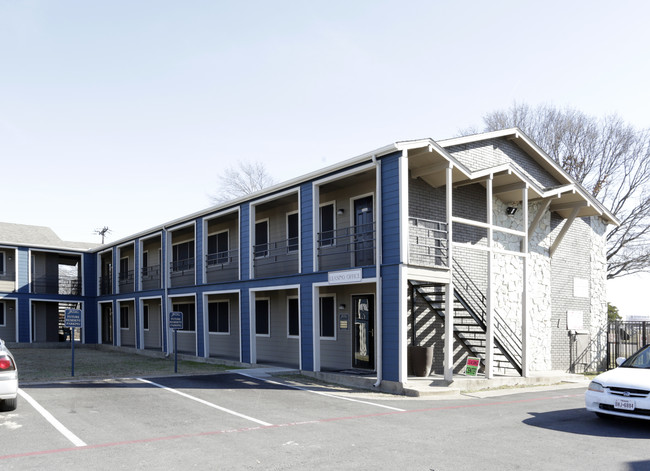 Wheatland Gardens in Dallas, TX - Foto de edificio - Building Photo