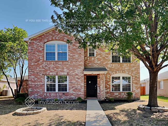 136 Rolling Hills Pl