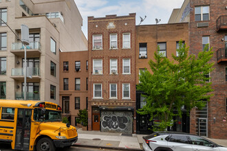 163 Tompkins Ave in Brooklyn, NY - Building Photo - Building Photo