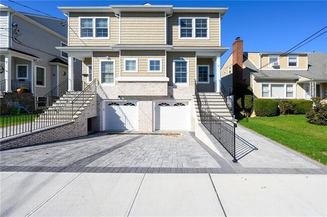 53 Park Ave in Harrison, NY - Building Photo - Building Photo