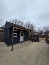 215 Knoll Dr in Norwalk, IA - Building Photo - Building Photo
