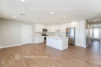 1210 W Elna Rae St in Tempe, AZ - Building Photo - Building Photo