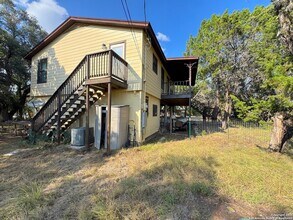 776 Lookout Dr in Canyon Lake, TX - Building Photo - Building Photo