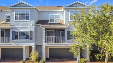 2586 Grand Central Pkwy in Orlando, FL - Foto de edificio - Building Photo