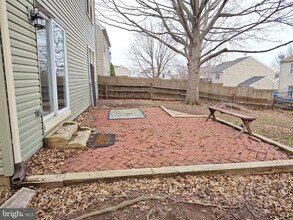 72 Whethersfield Cir in Telford, PA - Building Photo - Building Photo