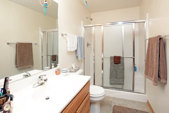 Tiverton Court Apartments in Ames, IA - Building Photo - Interior Photo