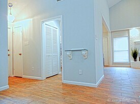 3636 Country Club Dr W in Irving, TX - Building Photo