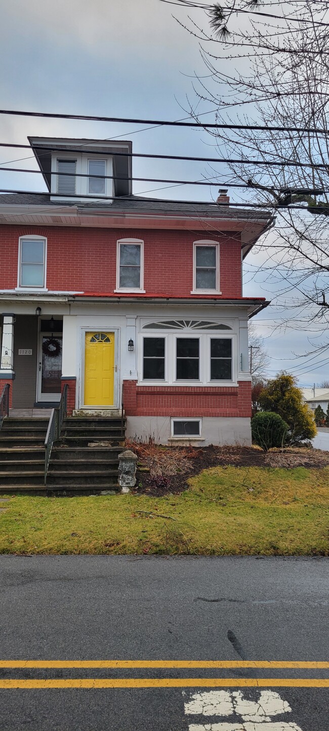 property at 1118 Station Rd