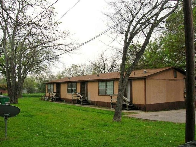 property at 205 E Elm St