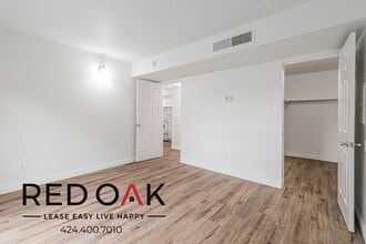 855 S Citrus Ave in Azusa, CA - Building Photo - Building Photo