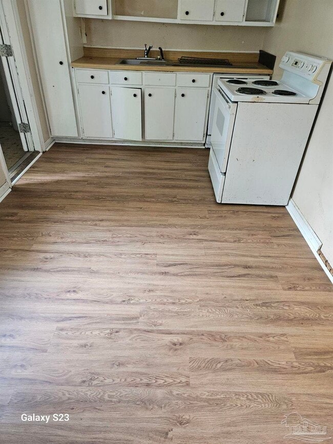 324 Chaseville St in Pensacola, FL - Building Photo - Building Photo