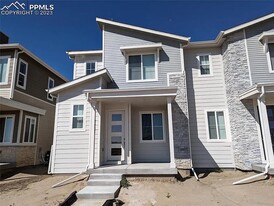 2457 Foerster Grass Vw in Colorado Springs, CO - Building Photo