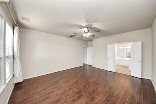 11451 Ashford Willow in Sugar Land, TX - Building Photo
