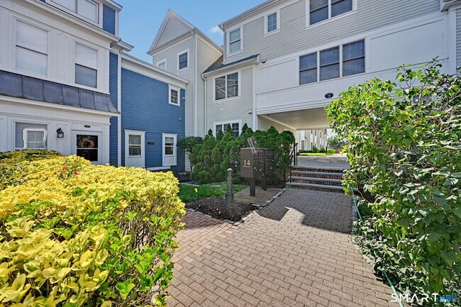 property at 14 Haviland St