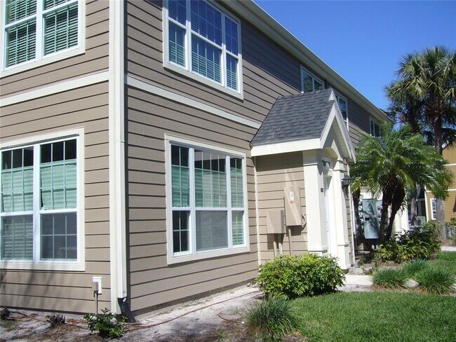 5500 Rosehill Rd in Sarasota, FL - Foto de edificio - Building Photo