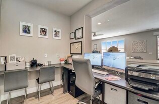 445 Adobe Estates Dr in Vista, CA - Building Photo