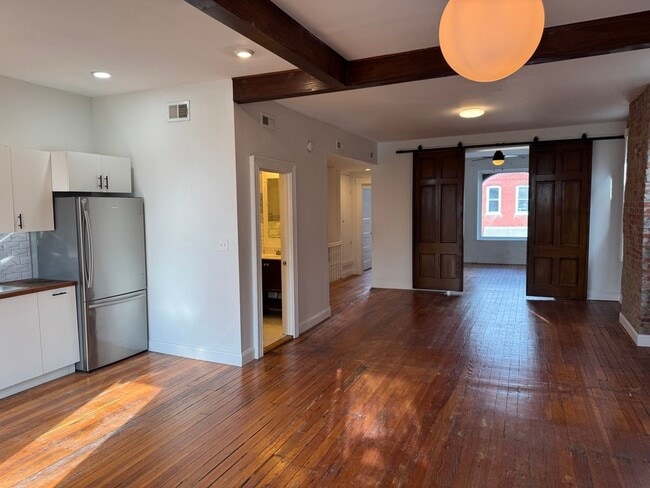 property at 3020 Cherokee St