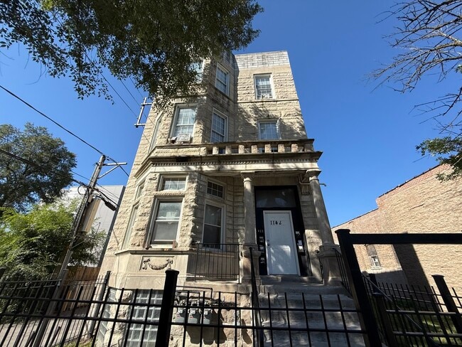 property at 1142 S Francisco Ave
