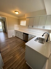 18040 Marquette St in Roseville, MI - Foto de edificio - Building Photo