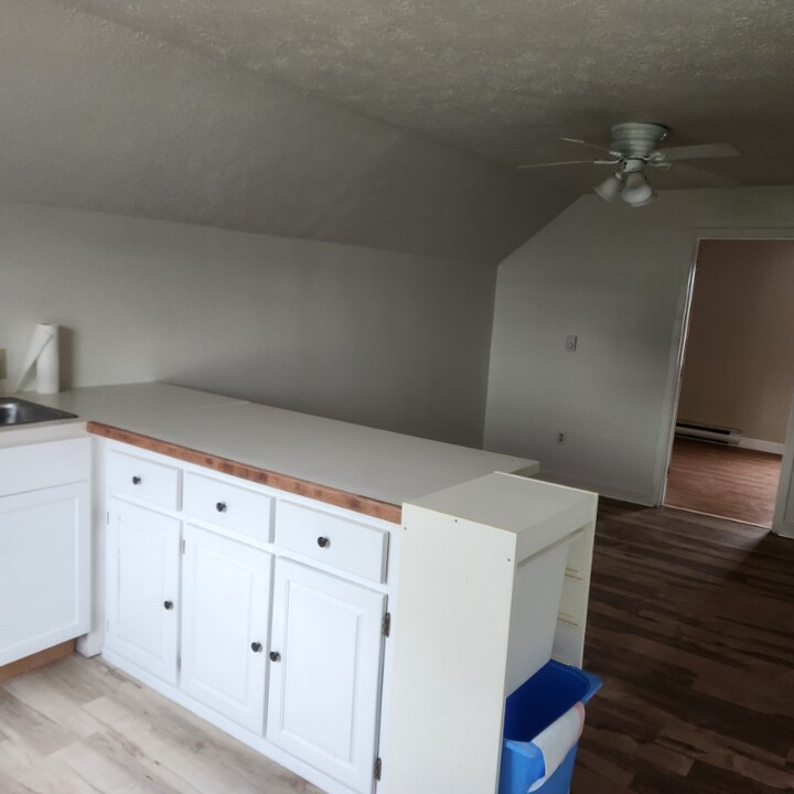 41 Crescent St-Unit -3 in Biddeford, ME - Building Photo