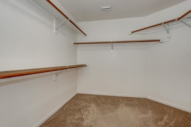 property at 30 Hermit Thrush Pl