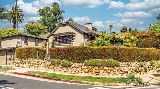 property at 1702 Olive St