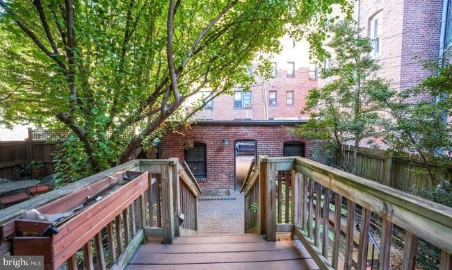 1703 Q St NW in Washington, DC - Building Photo - Building Photo